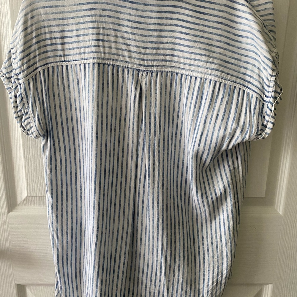 Striped button down top - Picture 2 of 2